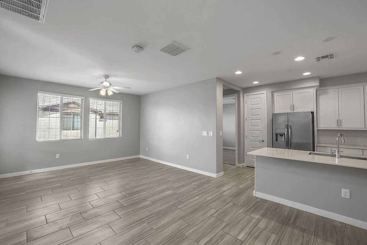 4100 S Pinelake Way - Photo 7 of 31