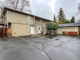 featured image of 1130 Laurel St