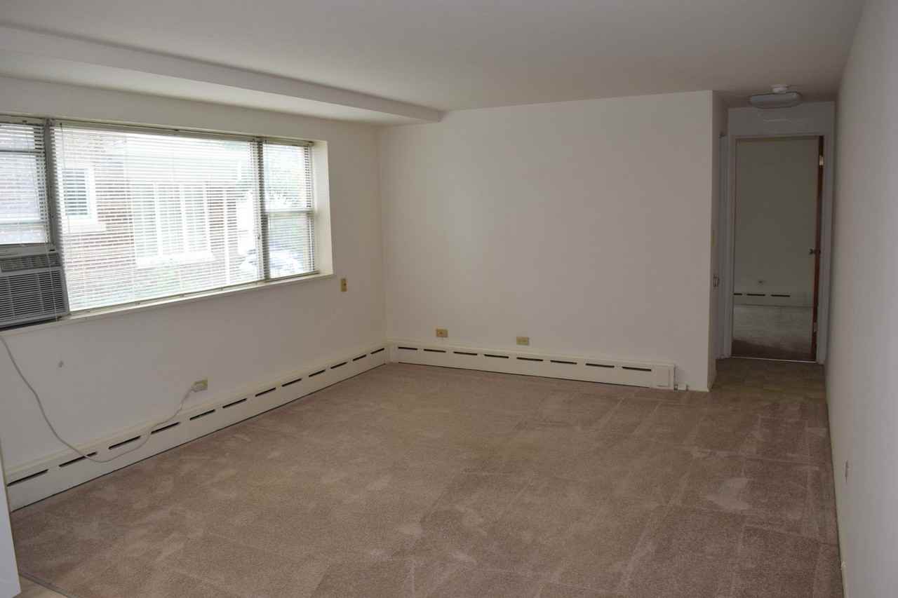 312 Clark by Royse + Brinkmeyer - Photo 6 of 26