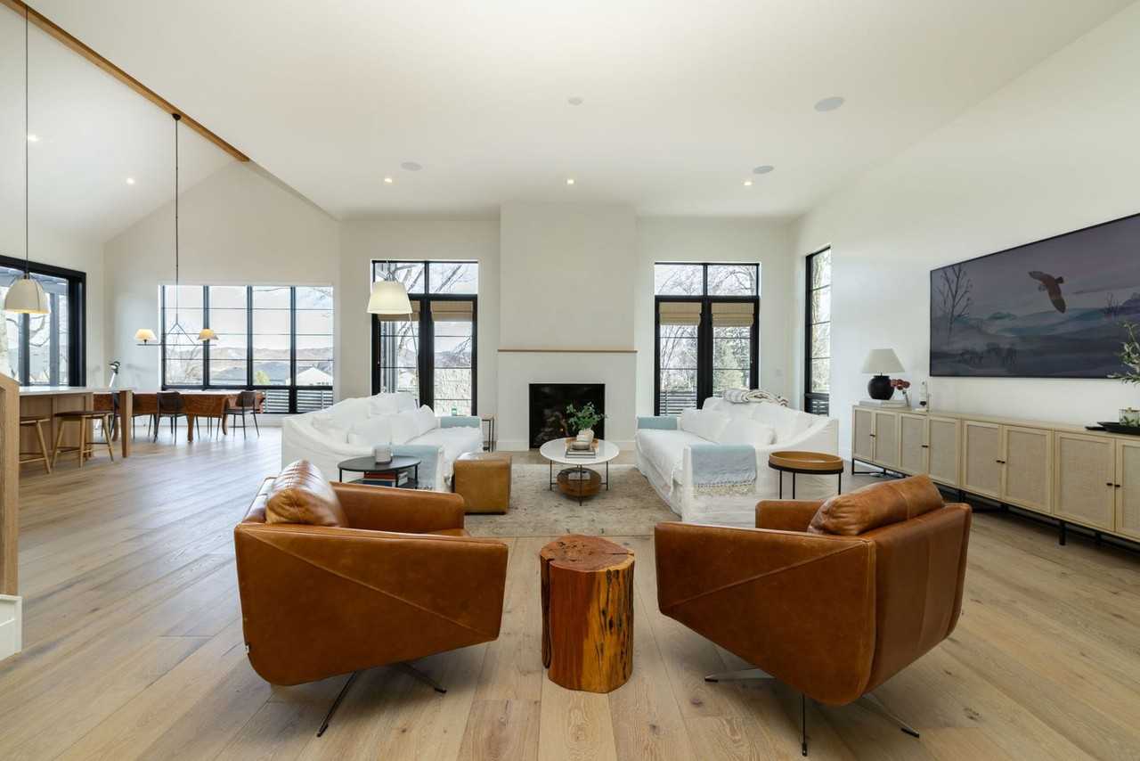 6136 Falabella Way - Photo 3 of 37