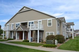 featured image of 1422 Walton Dr