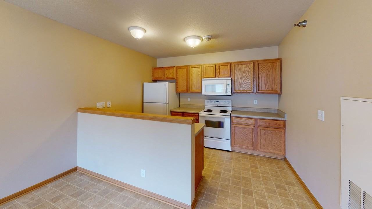 1428 Walton - Photo 2 of 22