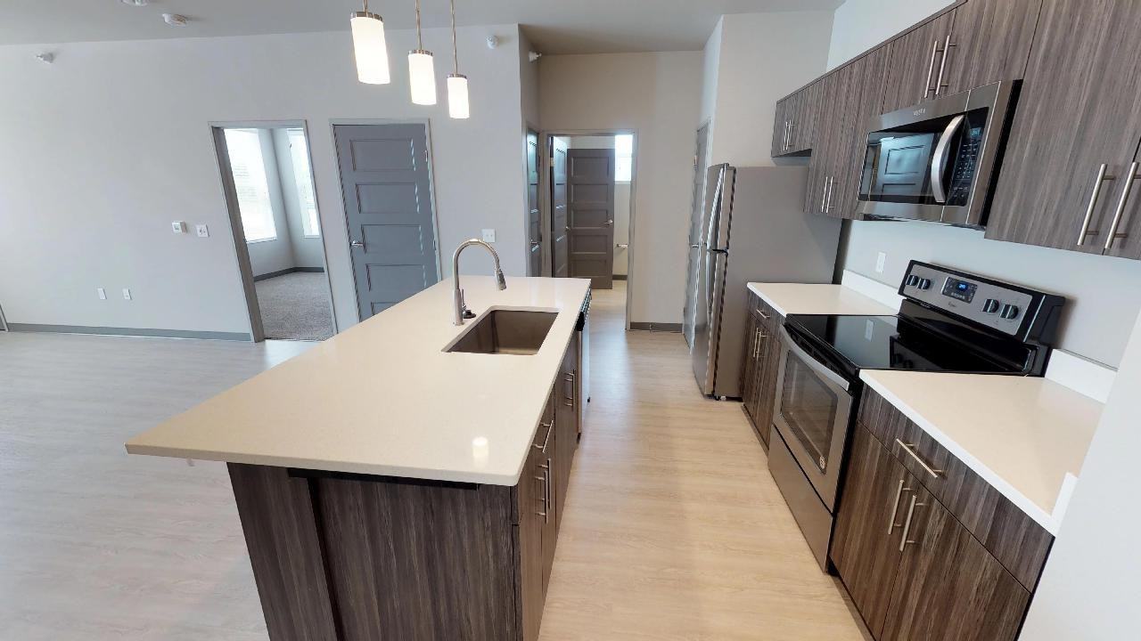 2151 Cottonwood - Photo 2 of 11