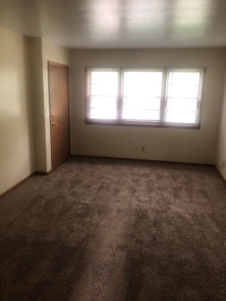 1720 Boswell - Photo 3 of 3