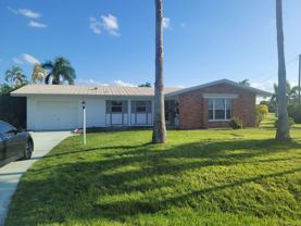 5227 Sw 2nd Pl - Photo 1 of 1