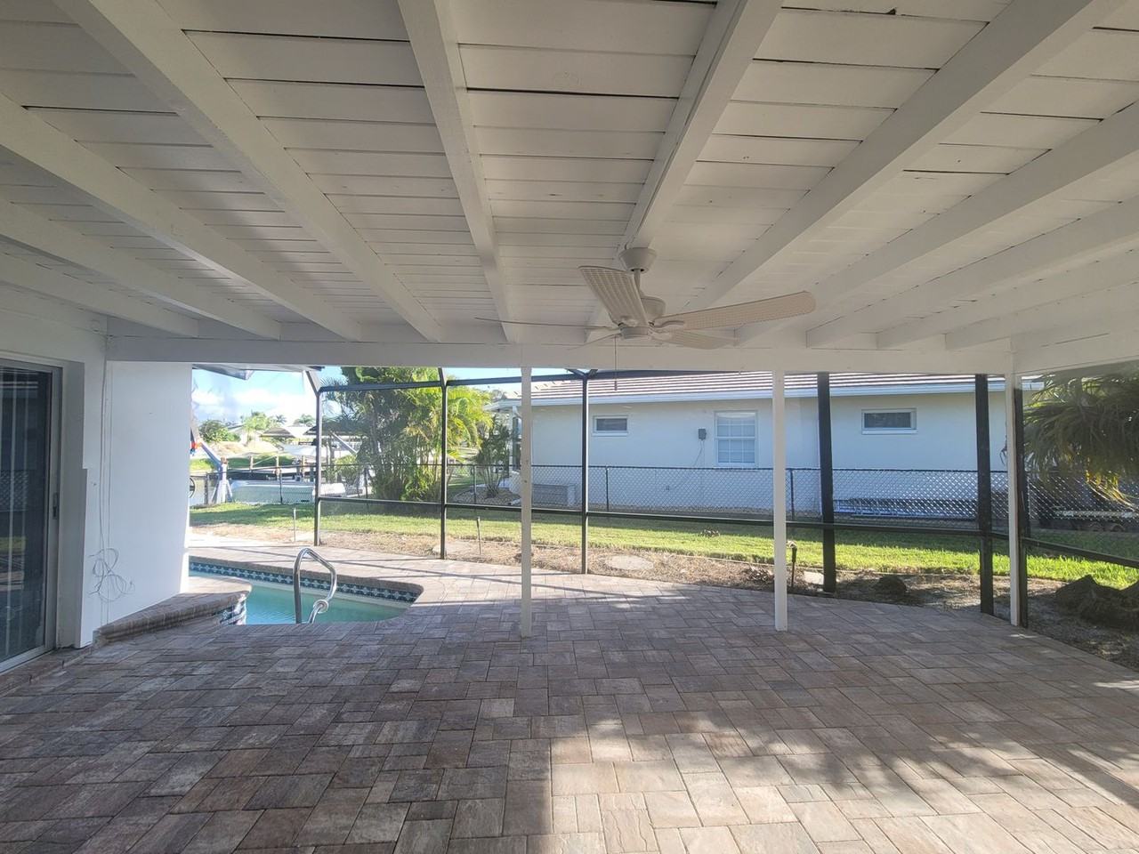 5227 Sw 2nd Pl - Photo 4 of 19