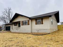 featured image of 1304 Nw 10th St