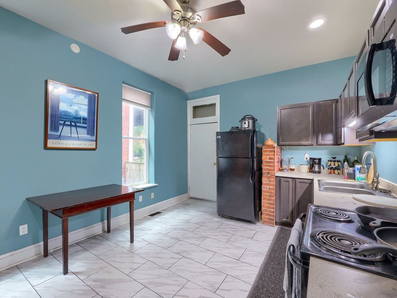 1640 N 3rd St - Photo 5 of 20