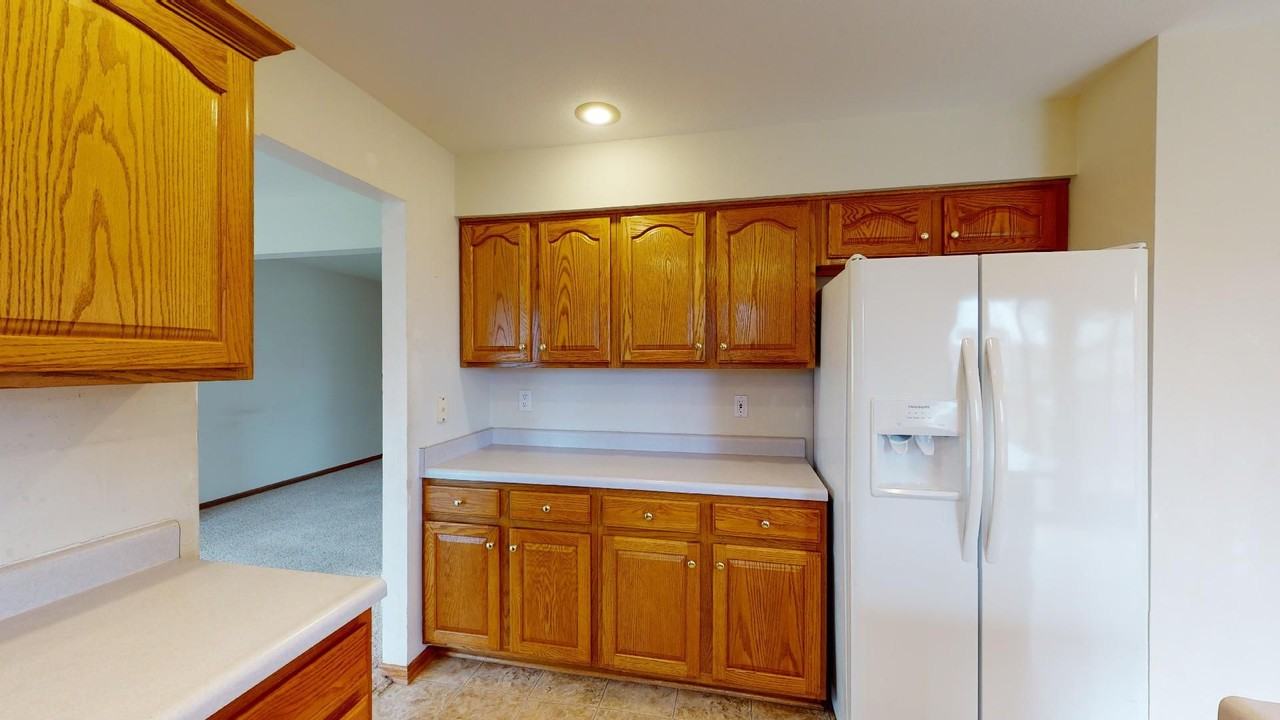 5217 Nevada Cir - Photo 4 of 26