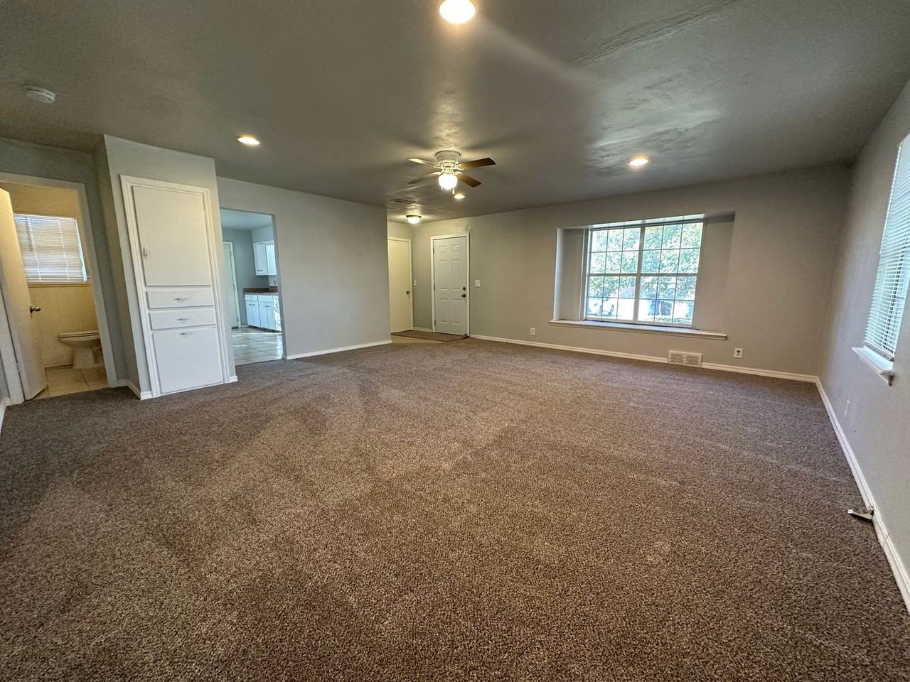 236 Nw 85th St - Photo 5 of 21