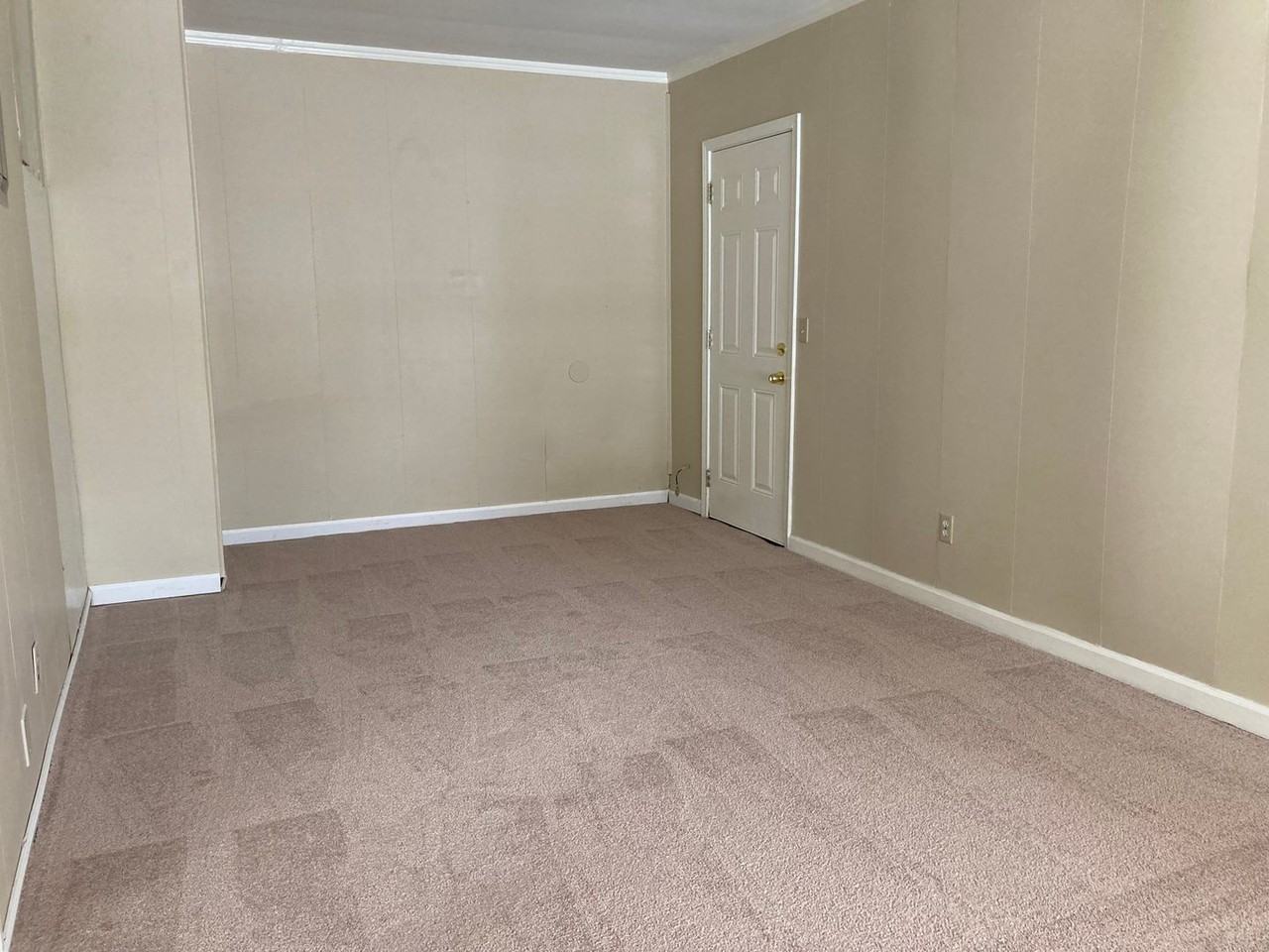 47 Quail Forest Dr - Photo 4 of 13