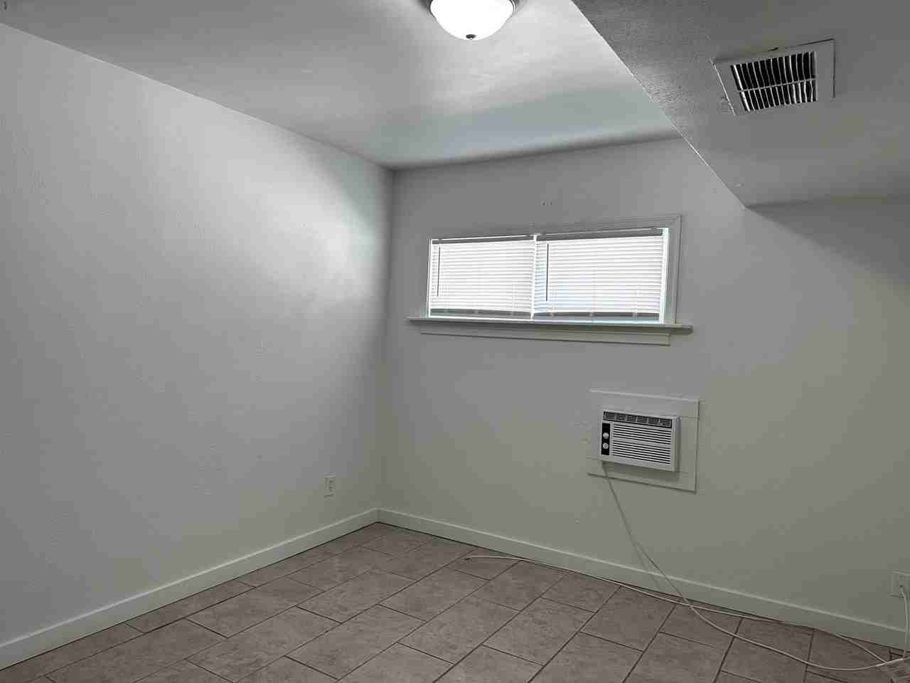 13913 N Palm St #14 - Photo 7 of 14