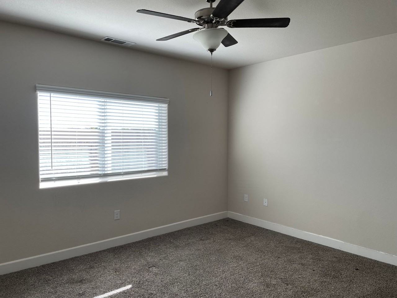 661 White Eagle Ln - Photo 7 of 7