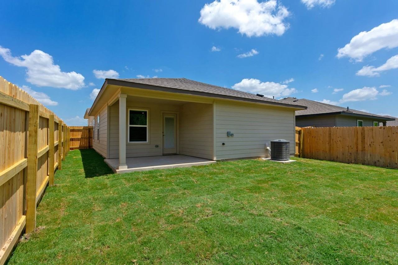 951 Lady Bird Ln - Photo 2 of 23