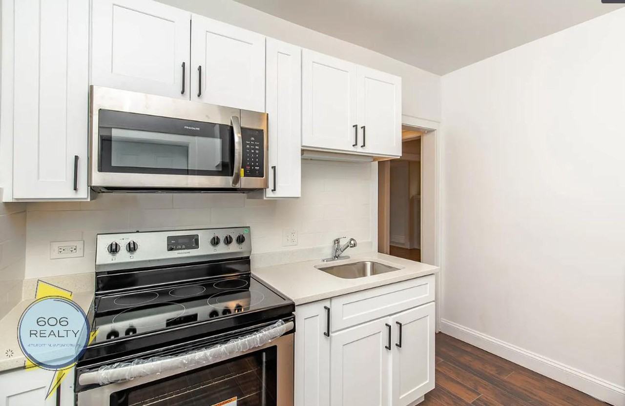 6839 6839 W. 21st 1S - Photo 3 of 14