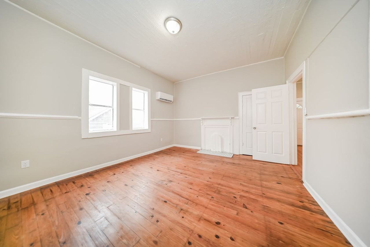 317 N 4th St - Photo 5 of 15