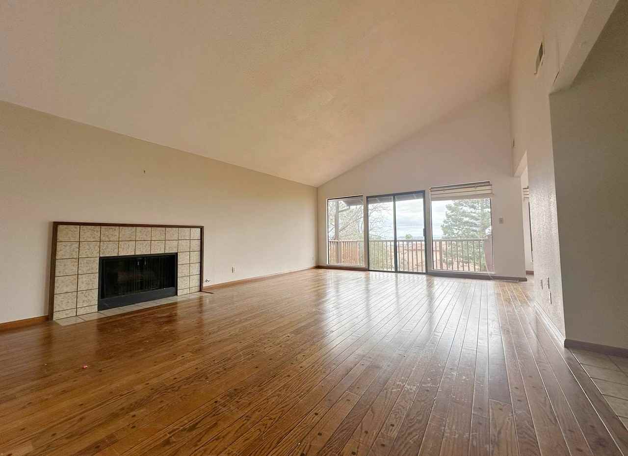 46955 Zapotec Dr - Photo 3 of 18