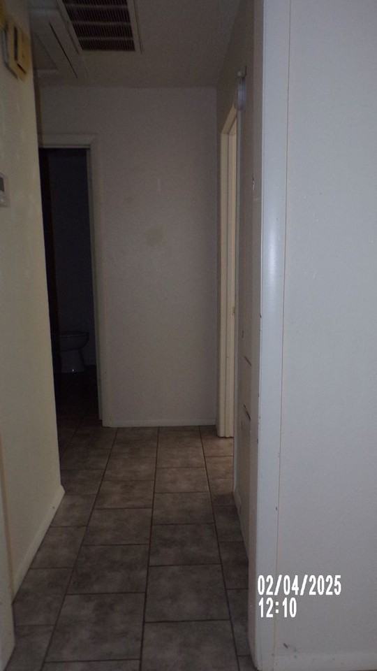 7916 Nw Crossland Cir - Photo 7 of 14