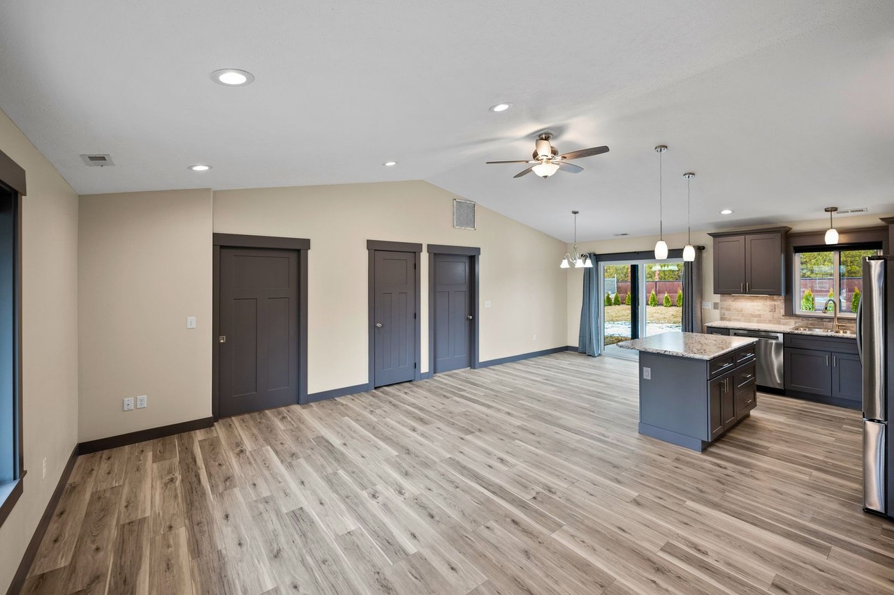 6003 Highway 291 - Photo 4 of 44