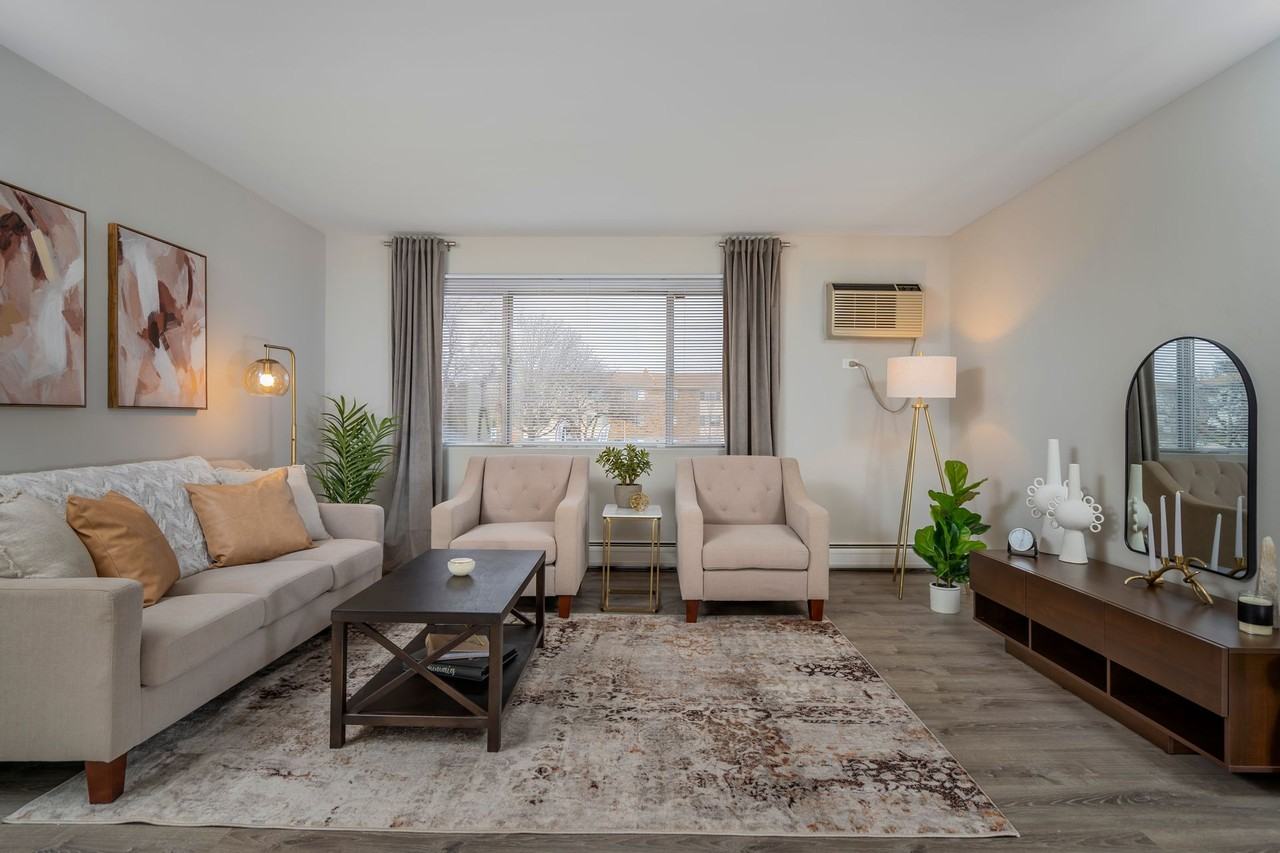 Hoffman Hills Apartments - Photo 4 of 50