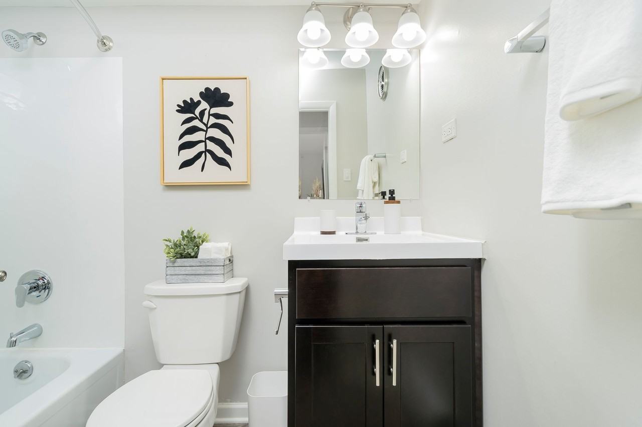 Hoffman Hills Apartments - Photo 7 of 50