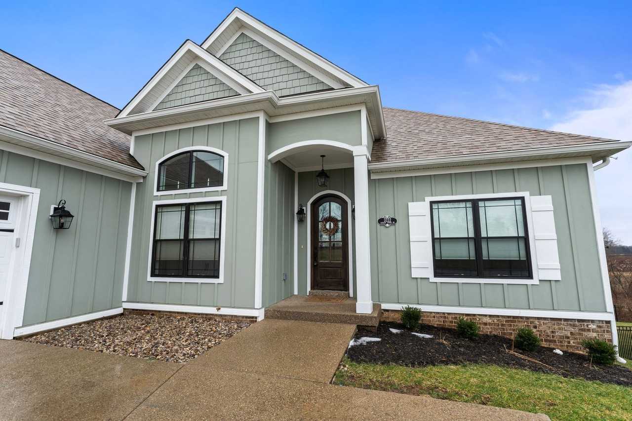 3222 Catalpa Farms Dr - Photo 3 of 44