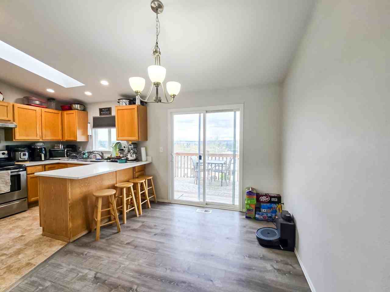 6414 69th Dr Ne - Photo 5 of 18