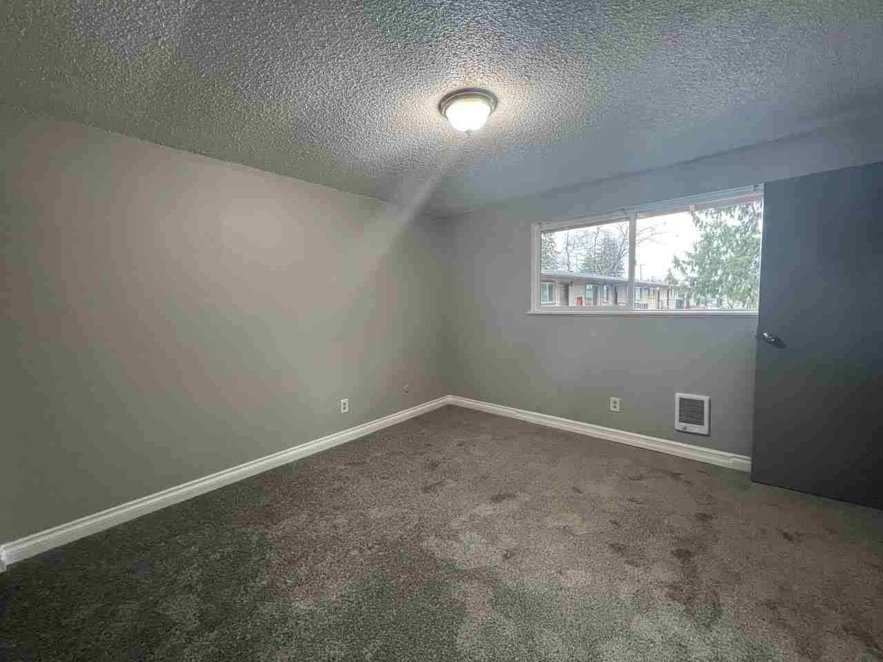 Glendoveer Heights - Photo 5 of 32