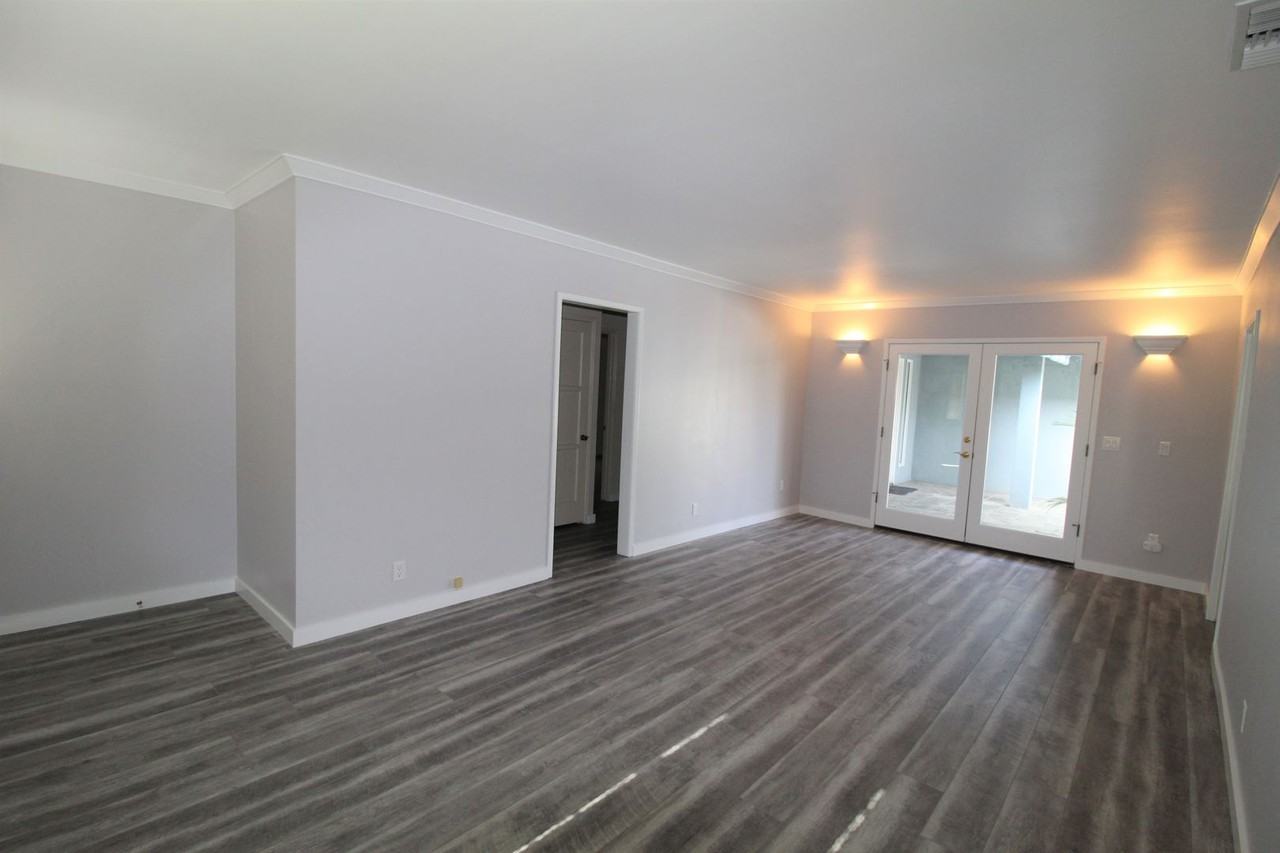 281 S Brent St - Photo 4 of 27