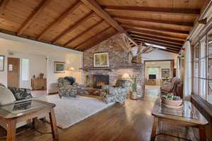 featured image of 556 Scenic Dr