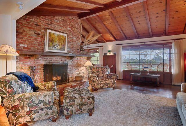 556 Scenic Dr - Photo 5 of 22