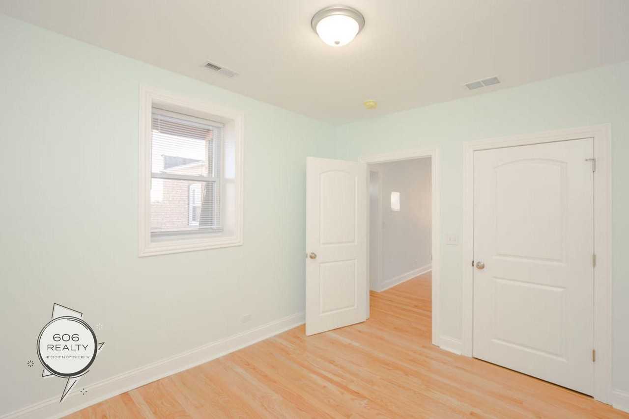 Updated Belmont Gardens Apts Available! - Photo 4 of 7