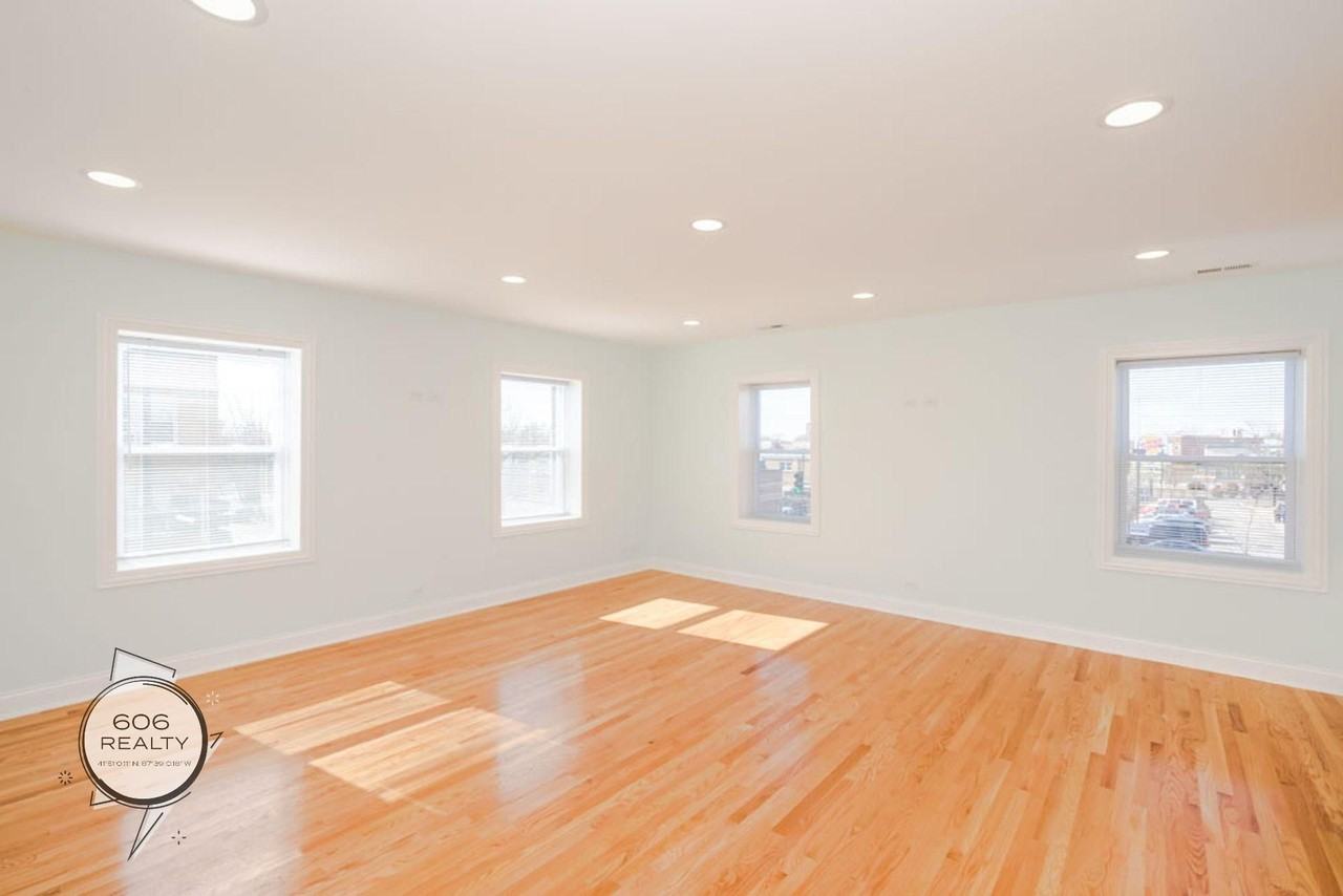 Updated Belmont Gardens Apts Available! - Photo 5 of 7