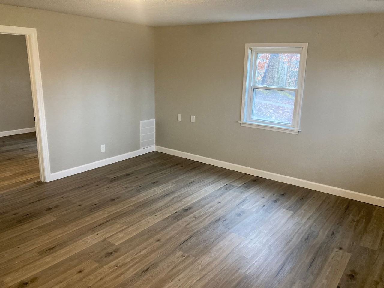 102 Golden Rule Rd #C - Photo 4 of 11