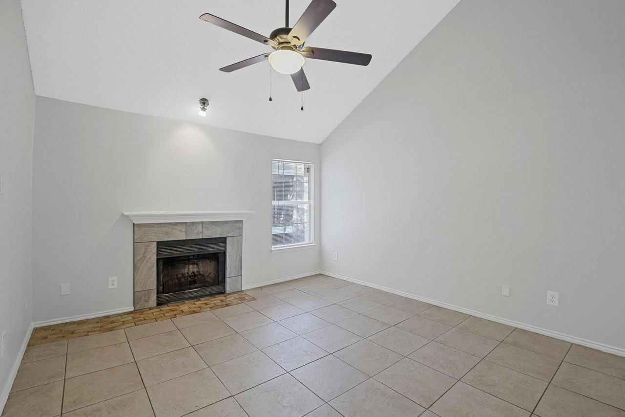 Village Oaks: A Dallas Living Experience - Photo 6 of 50