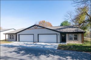 featured image of 320 S Market St