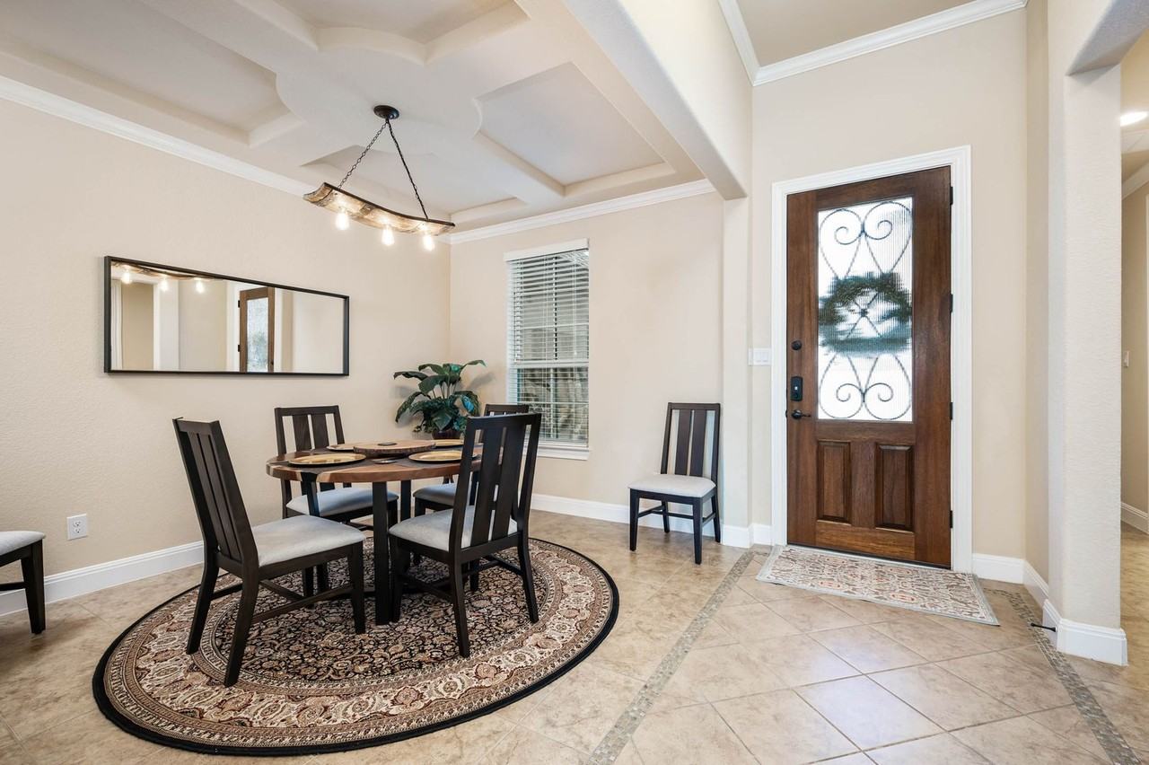 30088 Cibolo Mdw - Photo 3 of 18