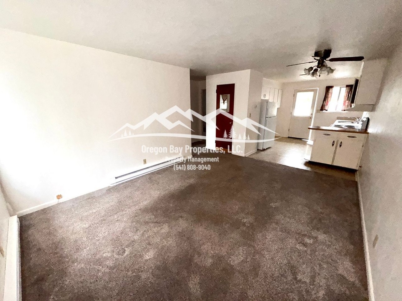 1119 Clark St - Photo 3 of 16