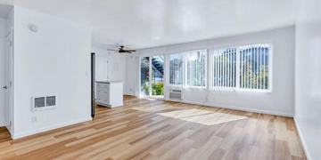 featured image of 1 Winding Way