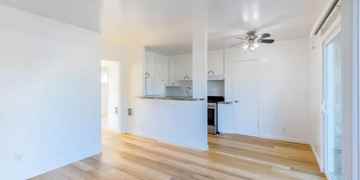 featured image of 1 Winding Way