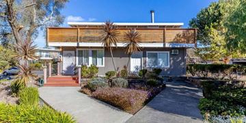 featured image of 1 Winding Way