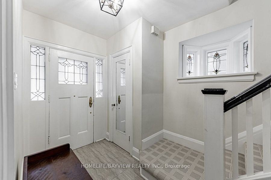 32 Maxwell Avenue - Photo 2 of 33