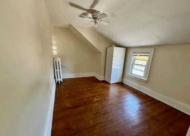 27 9th St ##2 - Photo 2 of 5