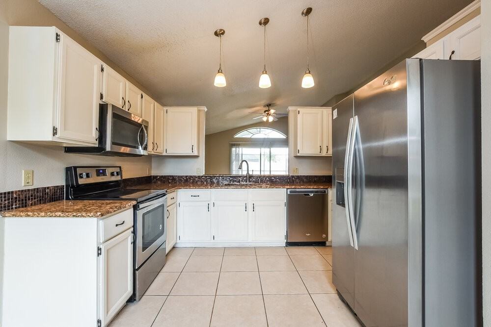 11619 Goodwyck Dr - Photo 7 of 16