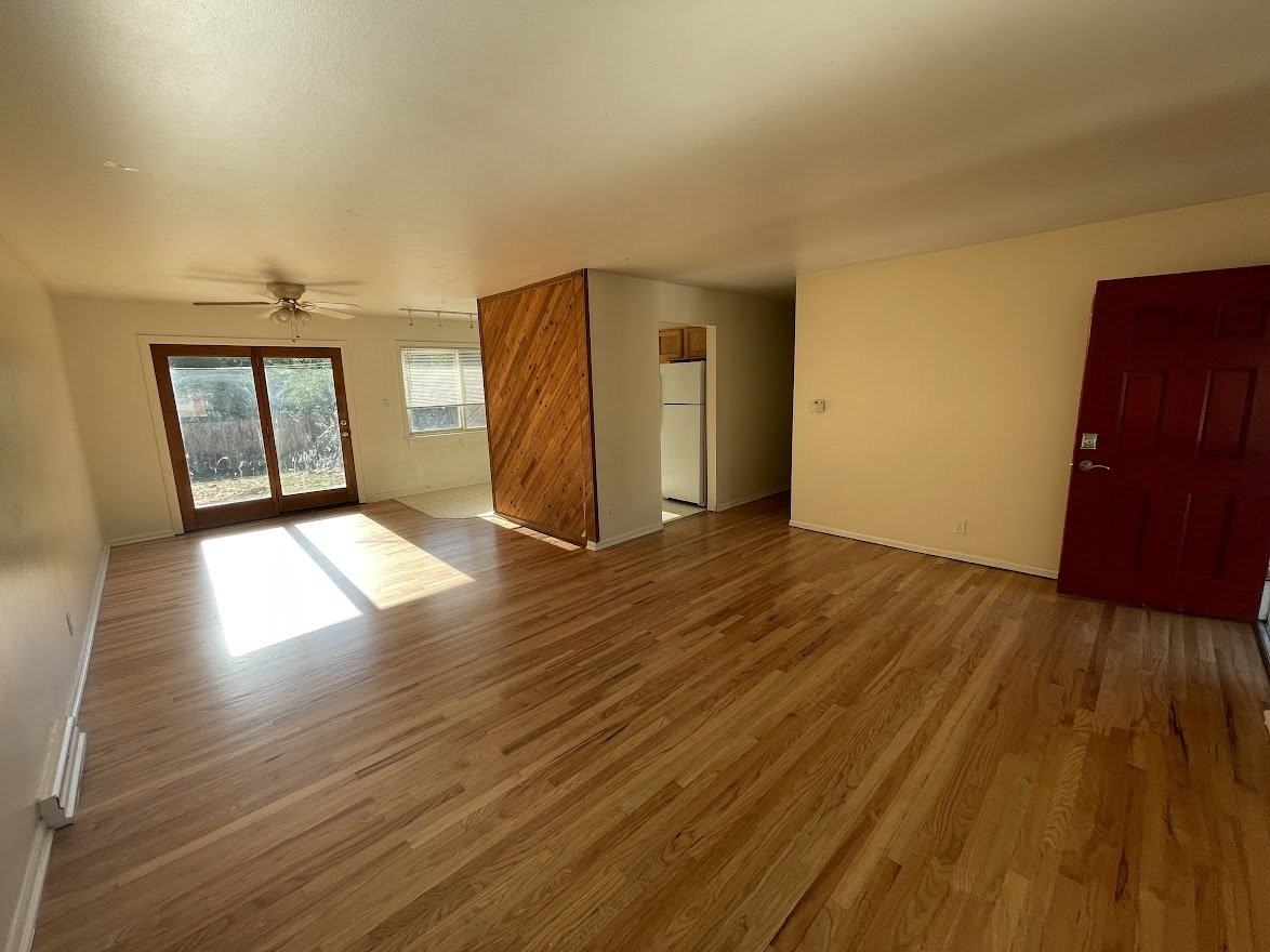 560 S 40th St - Photo 3 of 12