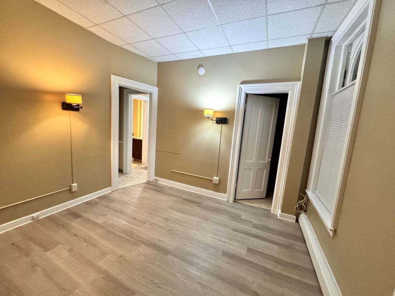 210 Locust St #2 - Photo 5 of 10