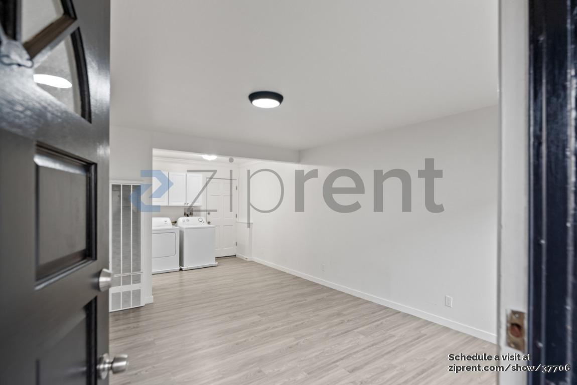 371 Somerset Rd #A - Photo 7 of 25