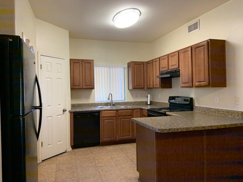 3041 N Estrella Ave - Photo 5 of 23