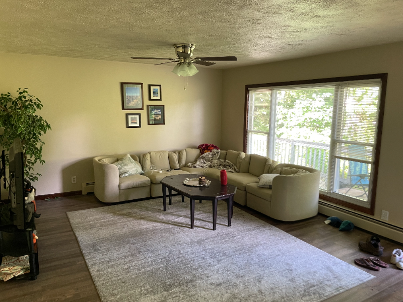 260 Kings Ridge Rd #1 - Photo 3 of 16