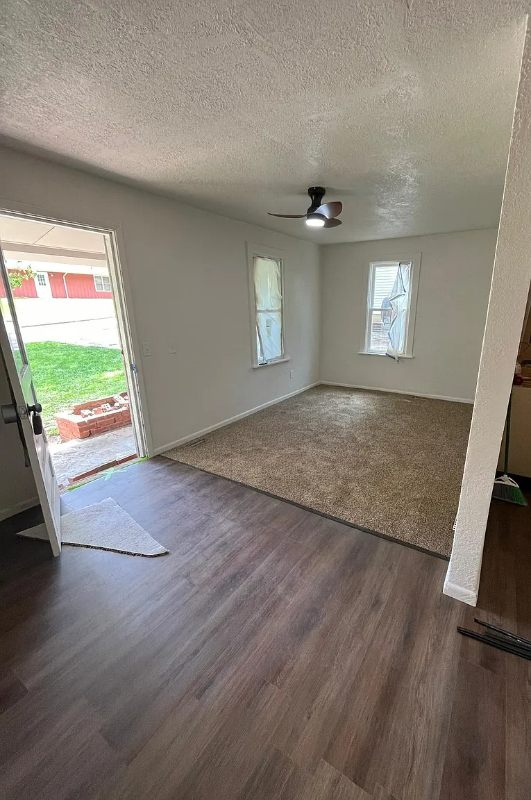 509 E North St - Photo 3 of 15